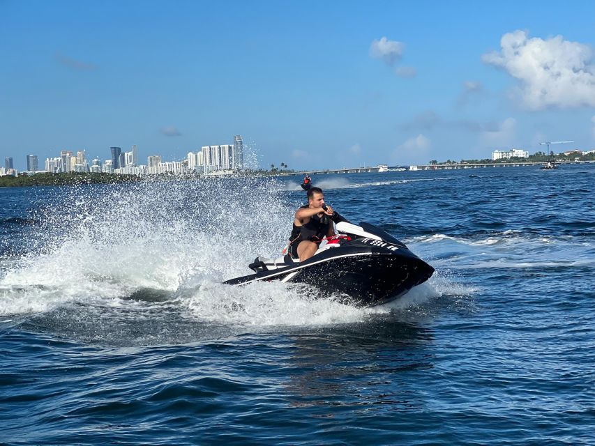 Miami: Biscayne Bay Jet Ski Rental - Single rider or double rider: the cost difference