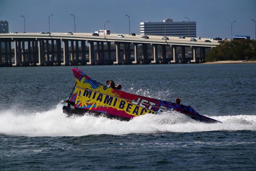 Miami: Biscayne Bay Jet Ski Rental & Free Boat Ride - Key points before you book