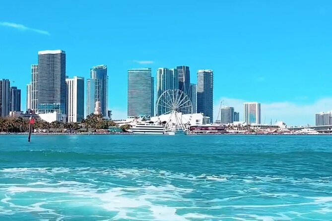 Miami Boat Tour and Sunset Cruise 90 Minutes - Star Island and Miami’s famous waterfront homes