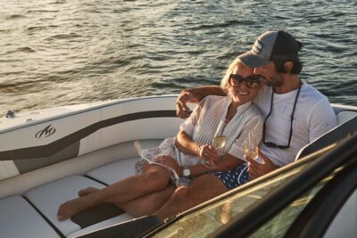 Miami Boat Tour –Day and Night Cruises with Champagne
