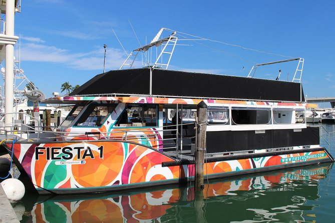 Miami Boat Tour of Celebrity Homes - From Port Miami to the Island Mansions