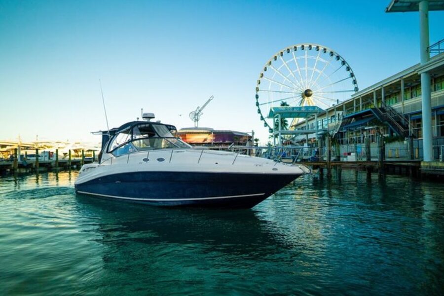 Miami: BYOB Private Yacht Cruise Play Your Own Music - Crossing Biscayne Bay With Your Own Playlist