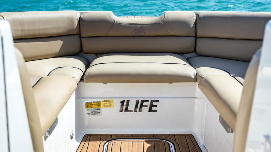 Miami: Celebrity Houses and Star Island Boat Tour - Meeting point, timing, and what to bring