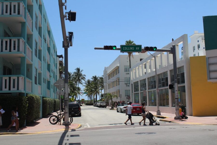 Miami: City Bus Tour with Downtown or Miami Beach Pickup - Comfort, pace, and group expectations