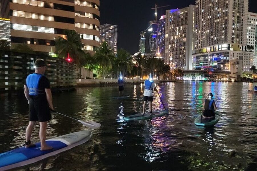Miami: City Lights SUP or Kayak Night Tour - Guides who make the difference