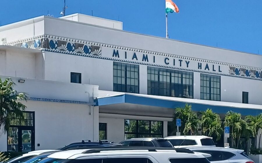 Miami: City Tour & Cruise of Biscayne Bay - Wynwood’s Art-Focused Streets