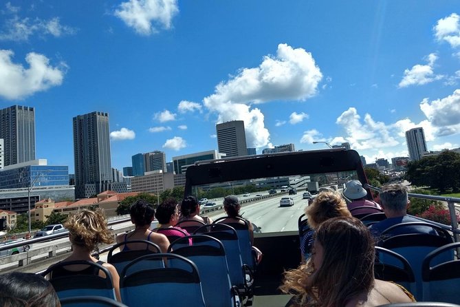 Miami Combo: City Tour, Biscayne Bay Cruise and Everglades Airboat Ride - Lunch at Bayside Marketplace