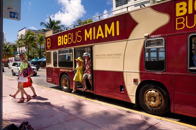Miami Combo: Open-top Bus Tour and Sightseeing Bay Cruise - The 90-minute Biscayne Bay cruise