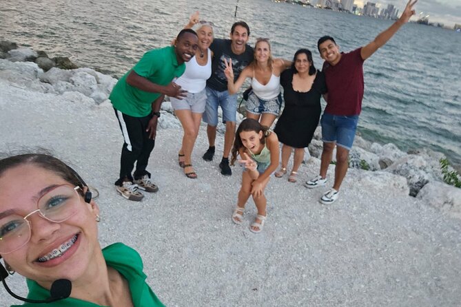 Miami Culture & City Tour – Little Havana with Free Mojito - Star Island and the celebrity-home drive