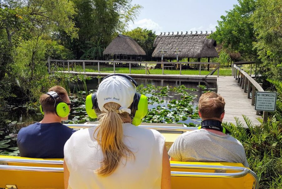 Miami: Everglades Full-Day Tour with 2 Boat Trips and Lunch - The airboat and the freshwater River of Grass