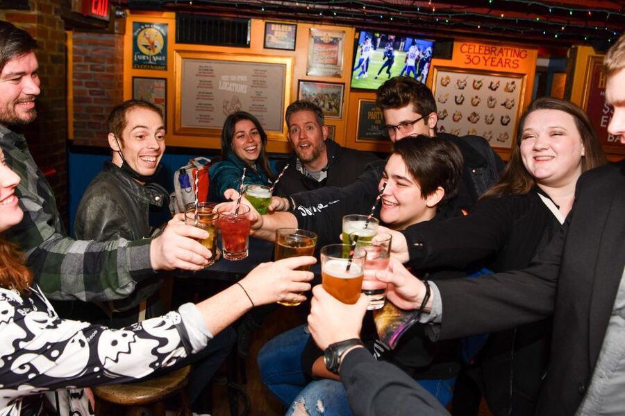 Miami: Ghosts, Boos and Booze Haunted Pub Crawl - Tropezón and the ghost tied to Al Capone