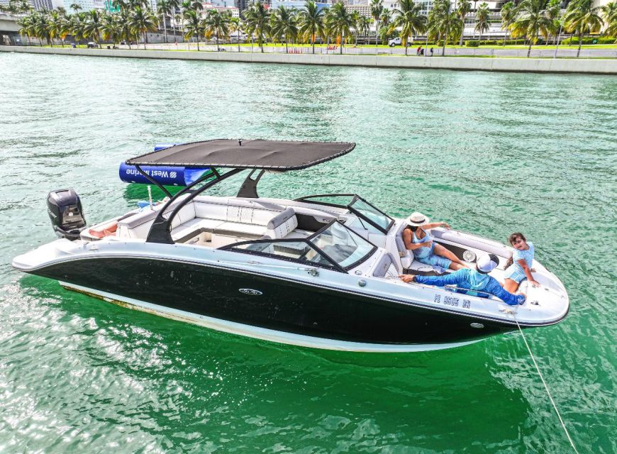 Miami: Guided Boat Tour with Champagne - What is included, and what you still pay