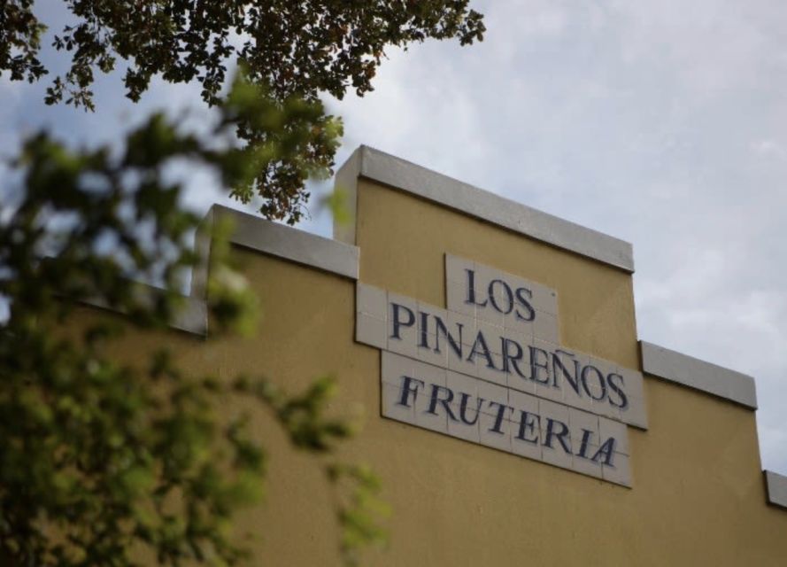Miami: Guided Small Group Little Havana Food Tour - Cuban coffee and an empanada at El Pub
