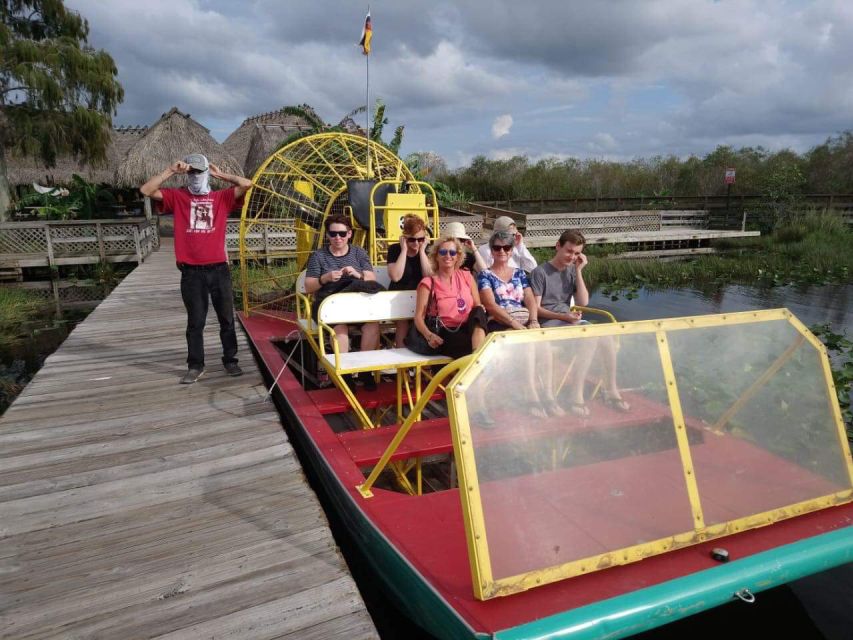 Miami: Half-Day Everglades Tour in French - From Miami towers to Everglades wetlands