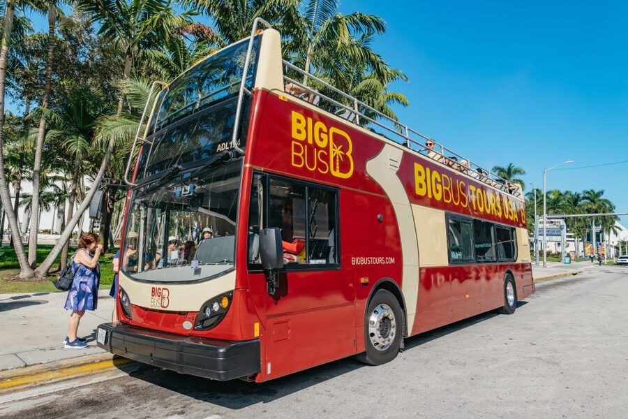 Miami: Half-Day Open-Top Bus Tour Plus Biscayne Bay Cruise - Start at Bayside Marketplace for the least confusion