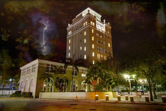 Miami Haunts of South Beach Ghost Tour - Why South Beach makes a good ghost-tour setting