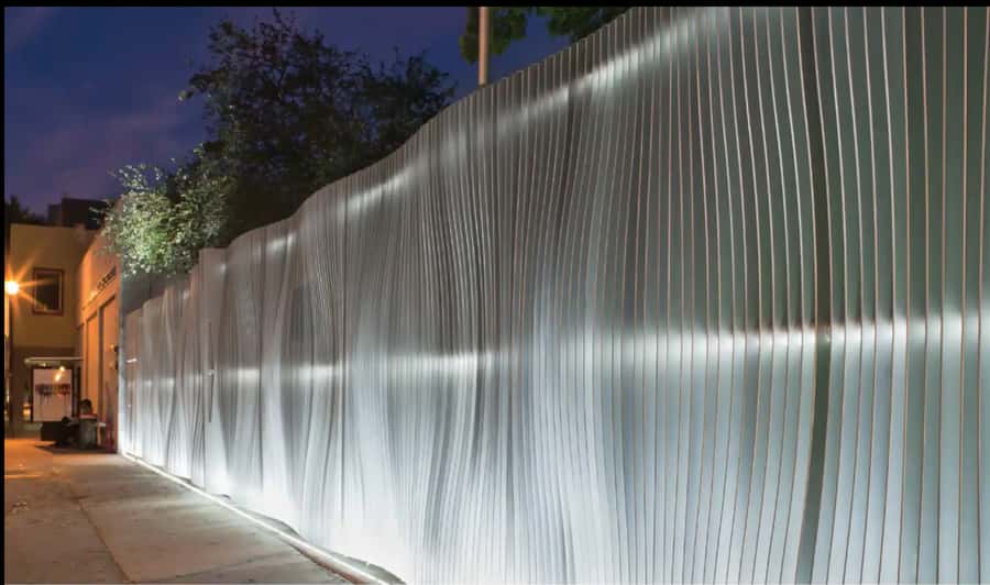 Miami: HIDDEN WORLD OF MIAMI DESIGN DISTRICT - A calm 75-minute walk through changing installations