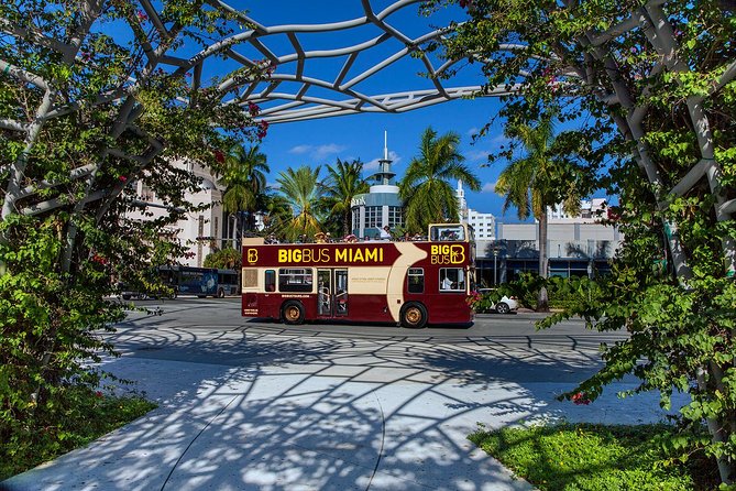 Miami: Hop-on Hop-off Tour + Cruise & Free 1-Hour Bike Rental - Mid-Beach and North Beach