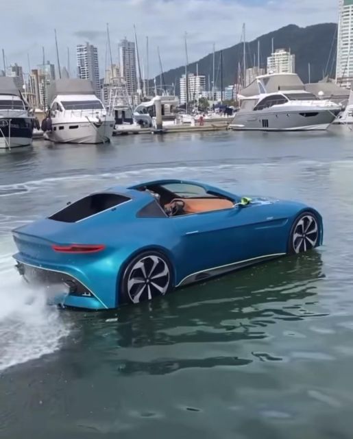 Miami: Jet Car Rental in South Beach - Practical timing at South Beach