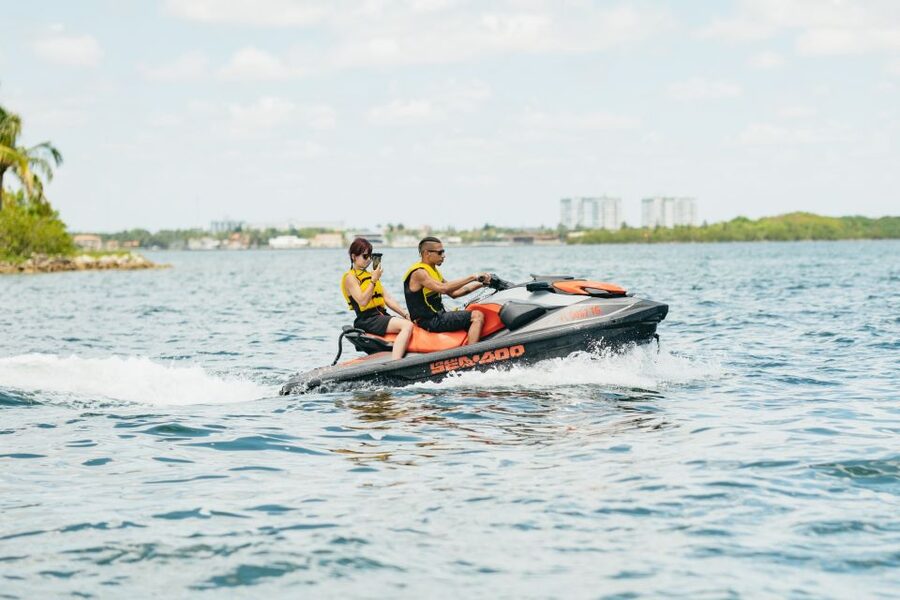 Miami: Jet Ski Rental in Biscayne Bay - The safety briefing comes first