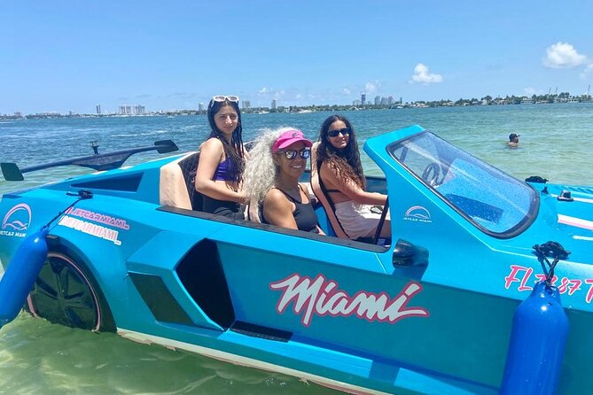 Miami Jetcar Rental - Meeting the instructor at 125 N Riverside Drive
