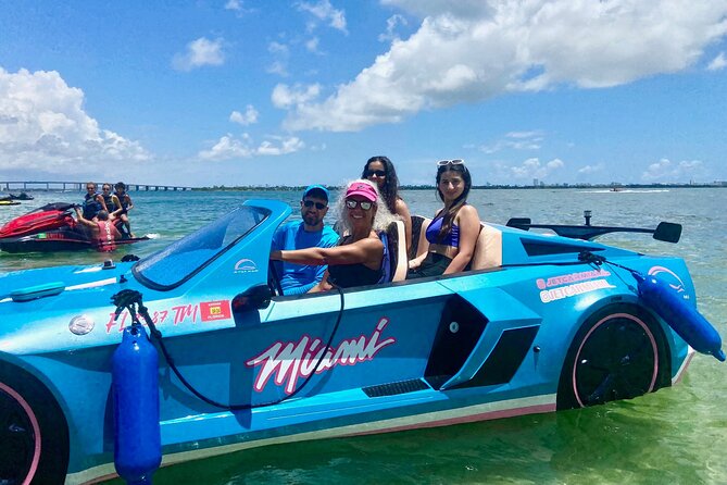 Miami Jetcar Rental - Bluetooth music changes the mood