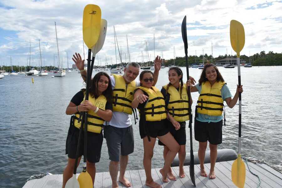 Miami: Kayak or Paddleboard Rental - Choosing between a kayak and paddleboard