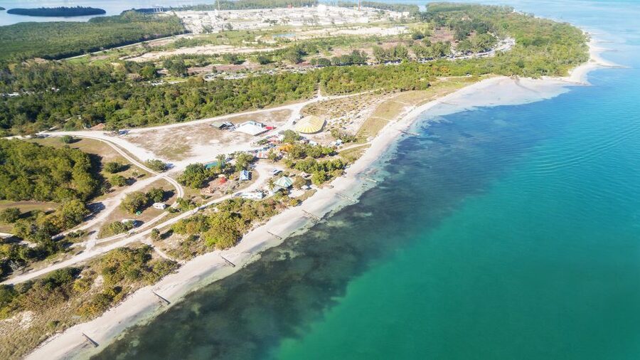 Miami: Key Largo 50-Minute Private Airplane Tour - Across Biscayne Bay to the island chain