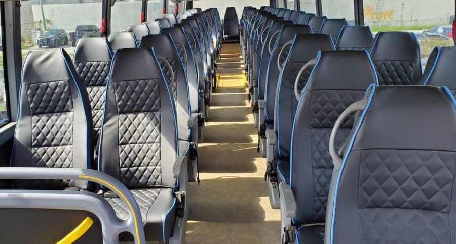 Miami & Key West: One-Way Transfer by Motor Coach Bus - The four-hour crossing from Miami to Key West