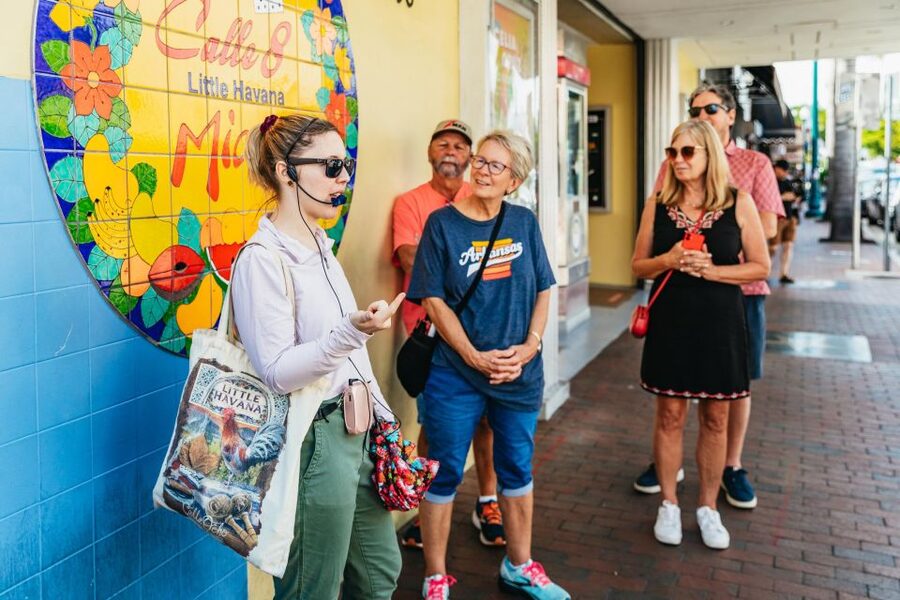 Miami: Little Havana Food Walking Tour with Tastings - El Callejon del Gallo and the visual finish
