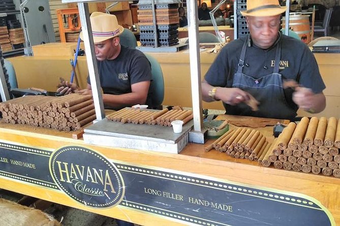 Miami Little Havana Nightlife Music Dinner and Drinks - What Angel adds to the evening
