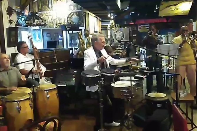Miami Little Havana Nightlife Music Dinner and Drinks - Walking Calle Ocho and finding the right nightlife stops
