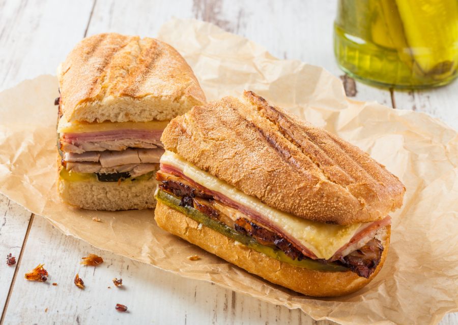 Miami: Little Havana Walking Tour (Lunch Option Available) - Guayaberas, coffee, and Calle Ocho style