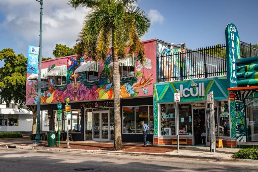 Miami: Little Havana Wow Walking Tour - Small Group Size - The Bay of Pigs Memorial and difficult memories