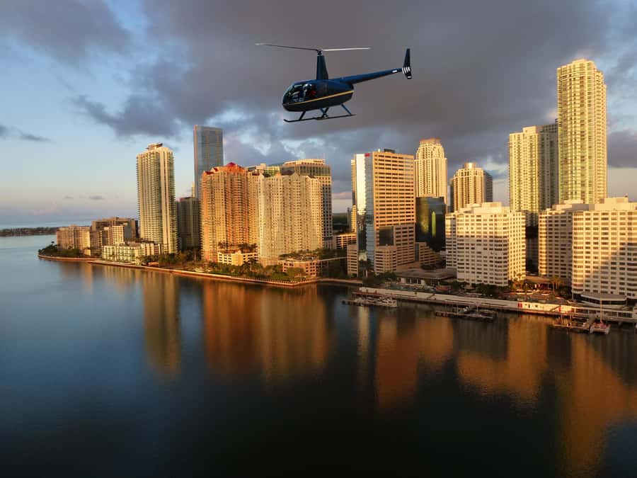 Miami: Luxury Private Helicopter Tour - The first sweep over Tahiti Beach and Coconut Grove