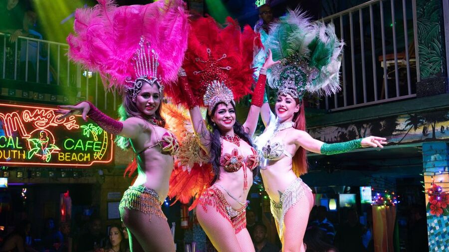 Miami: Mango's Tropical Cafe Dinner & Show - Is $98 a fair price?