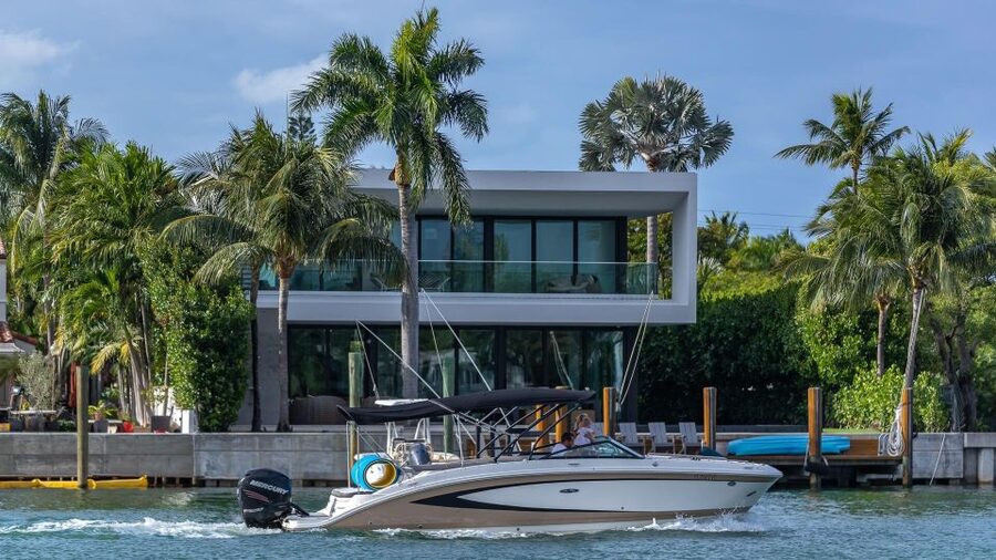 Miami: Miami Skyline Vintage Yacht Cruise, - Who will get the most from this cruise