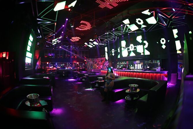 Miami Night: the Ultimate Nightclub Experience - E11even, Mangos, and changing club plans