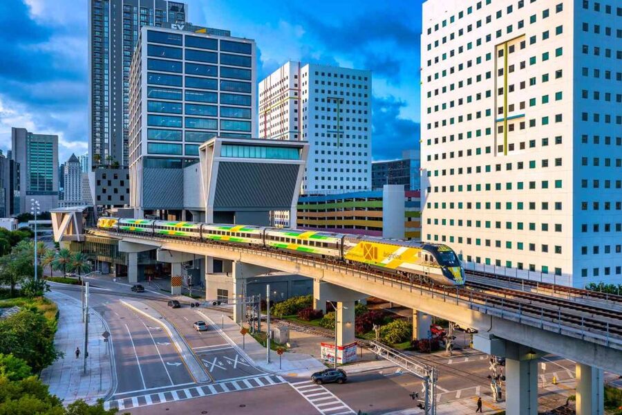 Miami or Ft Lauderdale: Train Transfer to Orlando Airport - Arriving inside Orlando International Airport
