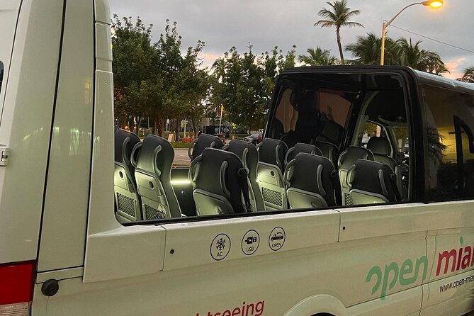 Miami Panoramic Tour By Night - What the vehicle and group size mean