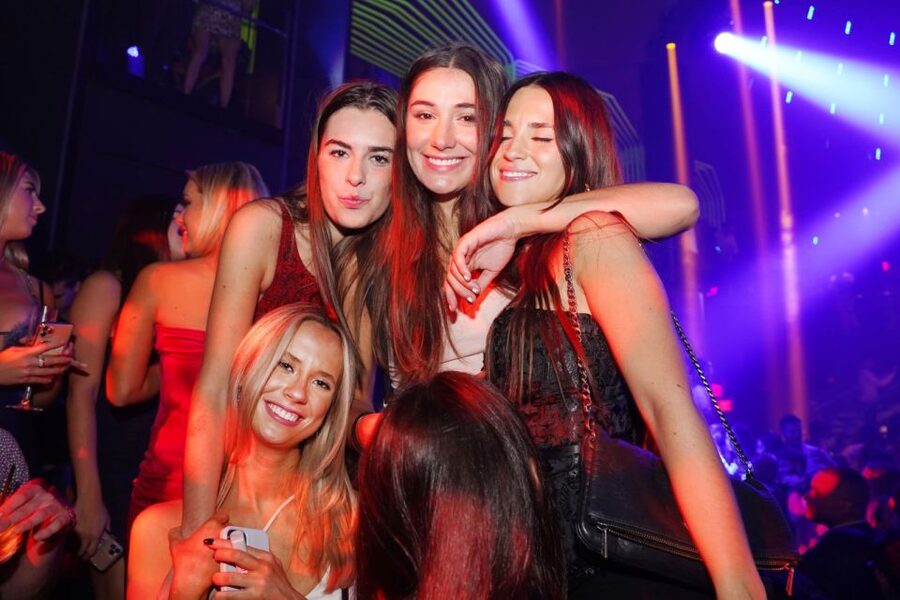 Miami: Party Bus, Club Entry, and Open Bar Night Experience - Should you book the Miami party bus and club package?