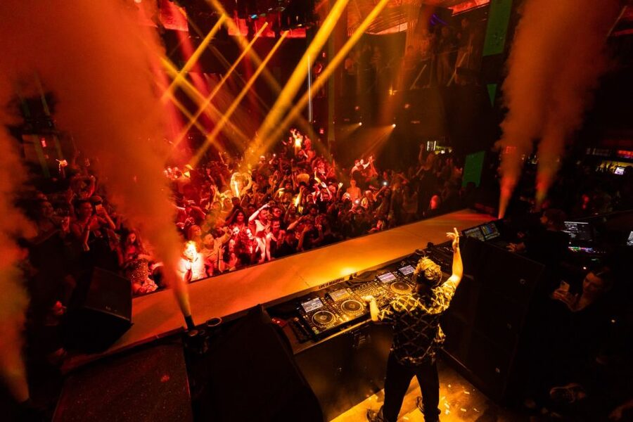 Miami: Party Bus, Club Entry, and Open Bar Night Experience - What VIP access does and does not mean