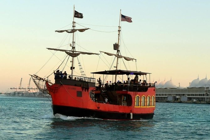 Miami Pirate Boat Tour: Skyline & Celebrity Homes - Key points to know before you board