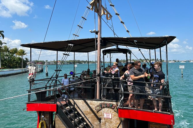 Miami Pirate Boat Tour: Skyline & Celebrity Homes - Music, drinks, and the onboard mood