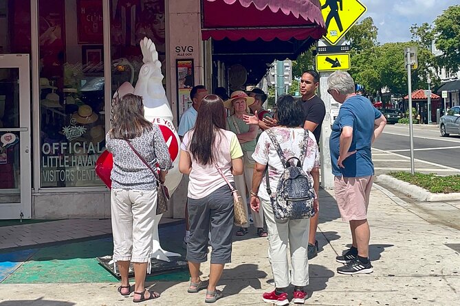Miami: Private 4hrs City Tour with Expert Guide - Bayside Marketplace and Key Biscayne views