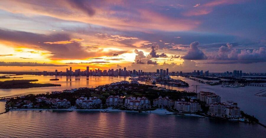 Miami: Private 50-Minute Sunset Airplane Tour - The Port of Miami and Downtown after dark