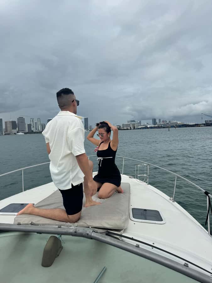 Miami: Private Boat Tour with Captain and Skyline Views - Biscayne Bay and the Miami skyline