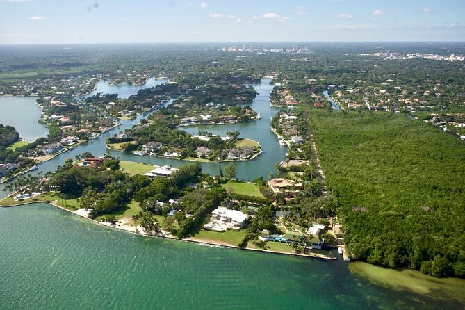 Miami Private Helicopter Tour for 3 Passengers - Key Biscayne and the bay-facing shore