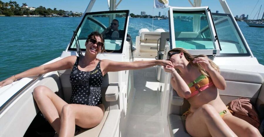 Miami: Private Star island, Miami Skyline & Miami River Tour - Key points at a glance