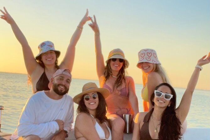 Miami Private Sunset Cruise by The Cleat with Champagne - Why this cruise works for a Miami evening